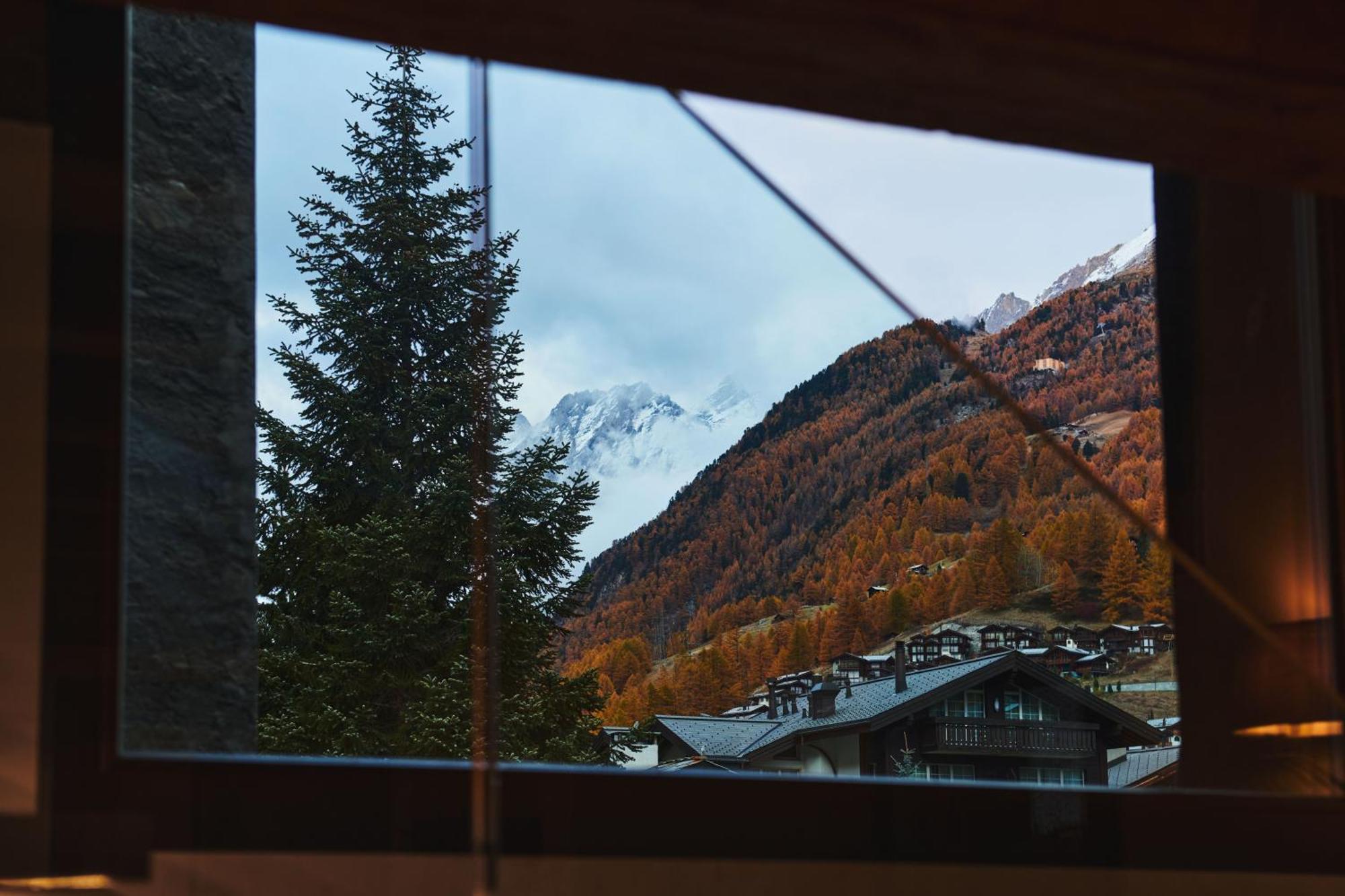 Schloss Zermatt - Cbd & Adaptogenic Spa And Sport Hotel Exterior foto